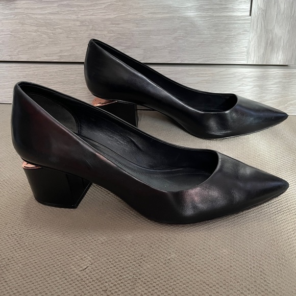 Alexander Wang Rose Gold Black Block Heel Pumps Size 41 - Picture 1 of 6